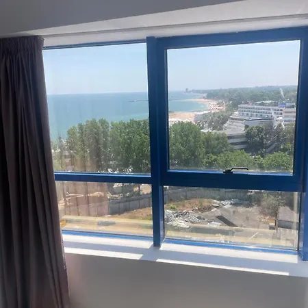 Lägenhet Sea View Etajul 9